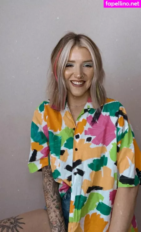 Brookes World OnlyFans Thumbnail #VbG9IVVMGz