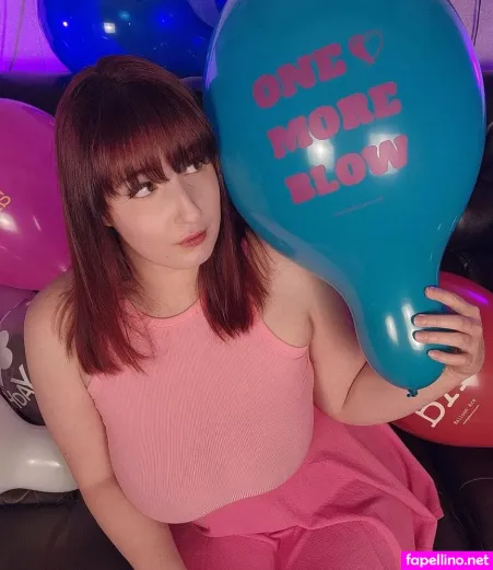 Brookesballoons 1 OnlyFans Thumbnail #9OPBNyB260