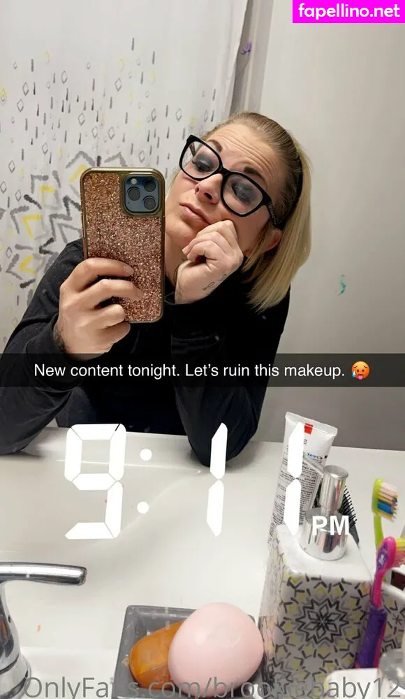 brookiebaby12, tattooedbrat12 Nude Leaked OnlyFans Photo #cZ96RhKReC