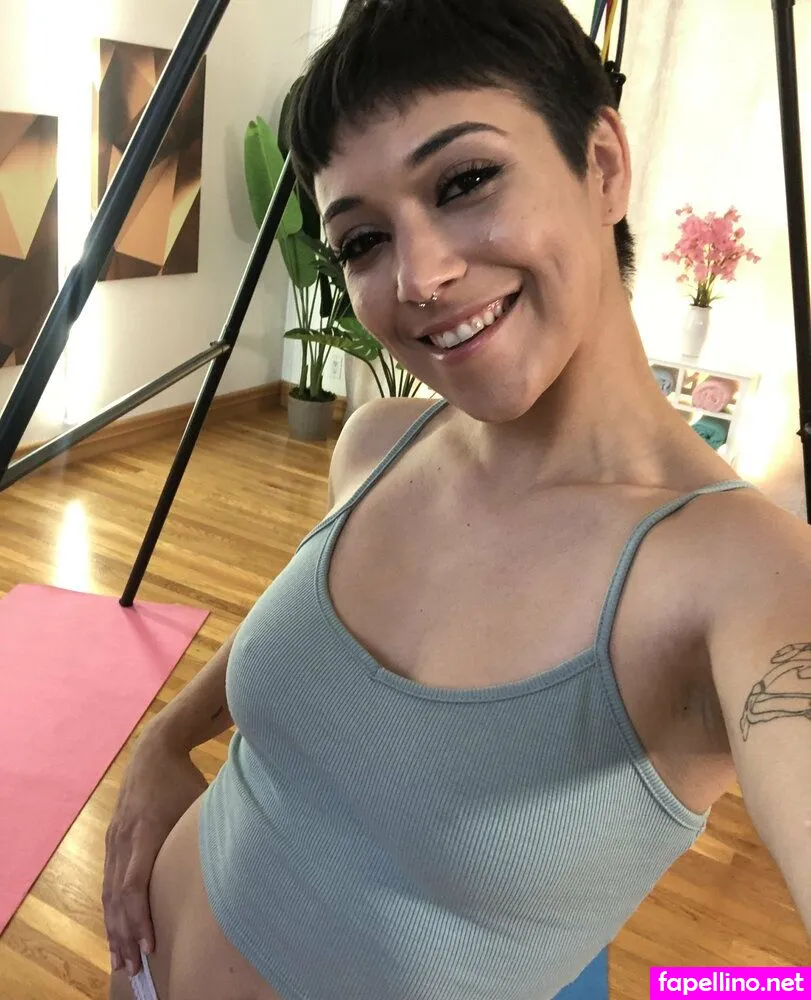 brooklyngrayxxx, churchofbrooklyn Nude Leaked OnlyFans Photo #XXJGhprG65