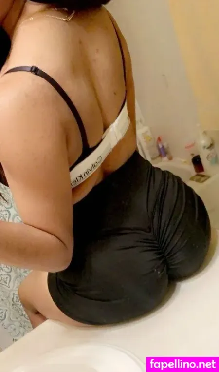 Brown Baddie Liv OnlyFans Thumbnail #g3IxCNBrc6