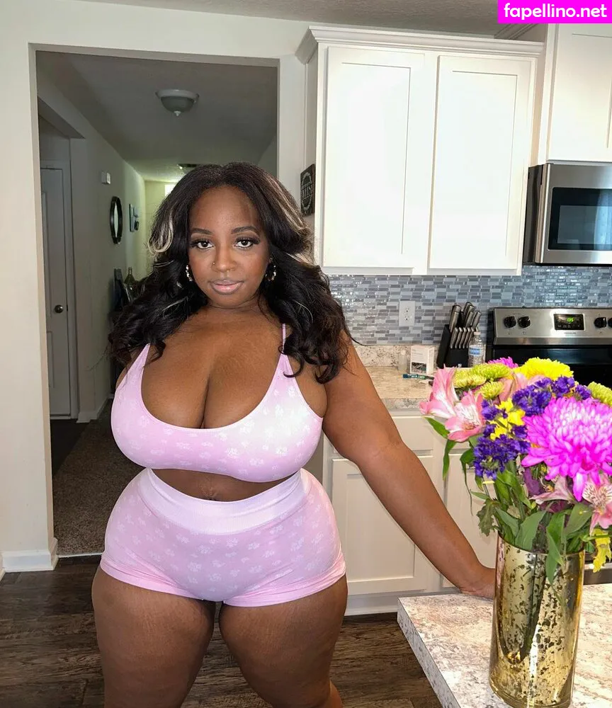 brownbodii, brownbodii_ Nude Leaked OnlyFans Photo #ZArZaytZ54