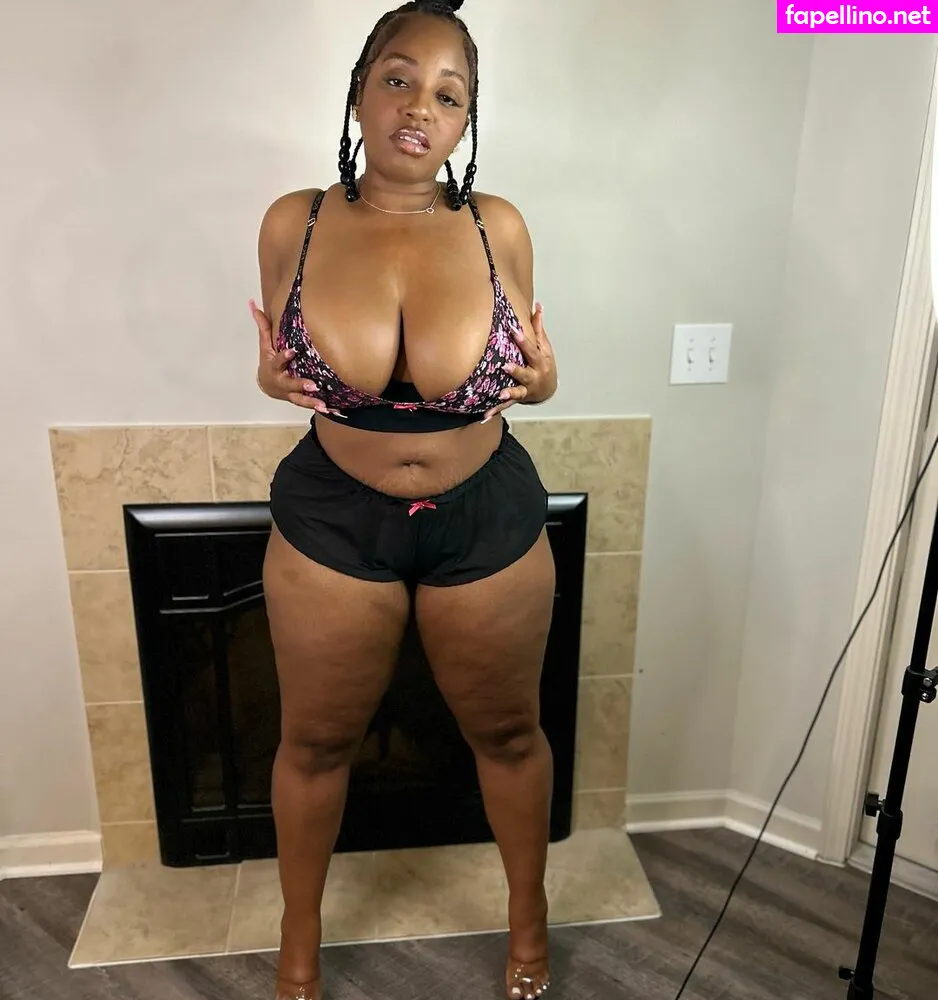 brownbodii, brownbodii_ Nude Leaked OnlyFans Photo #bjcQVGk4sJ