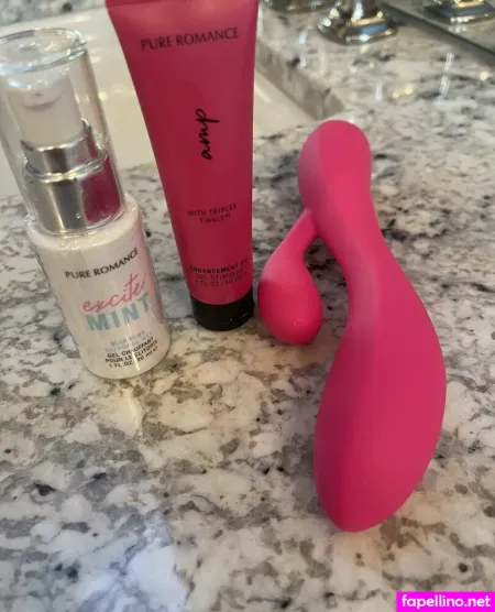 Browneyeblonde Main Profile Photo