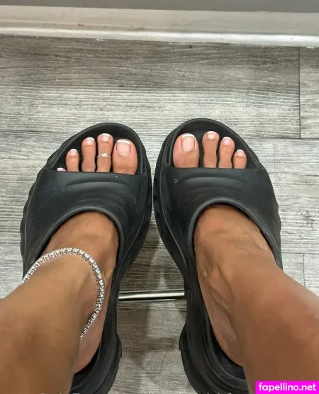 Browngirl Foot Fantasy OnlyFans Thumbnail #XnNWj7rCk2