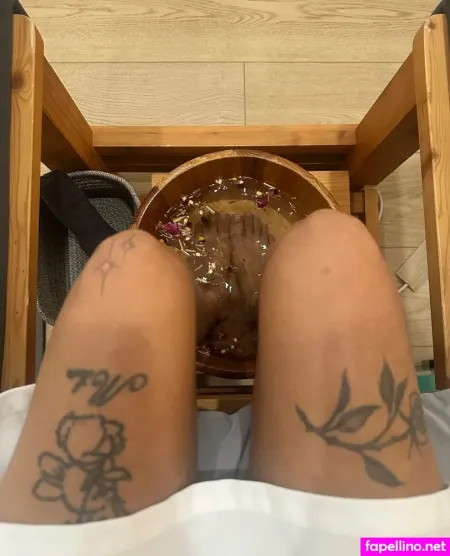 Browngirl Foot Fantasy OnlyFans Thumbnail #plKTJBr68B