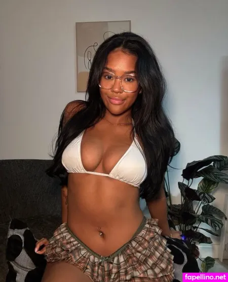 Brownskinbarbieee OnlyFans Thumbnail #TT8dFsGddY