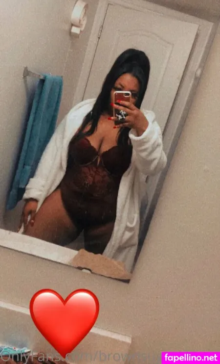 Brownsugaarkissess OnlyFans Thumbnail #EBh6safVFO