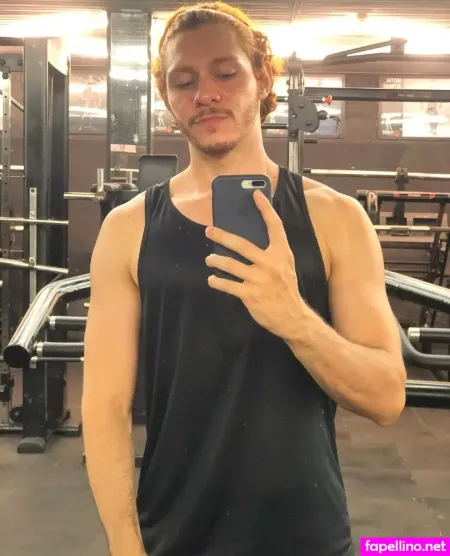 Bruceredhead OnlyFans Thumbnail #i2vZ3xuPFQ