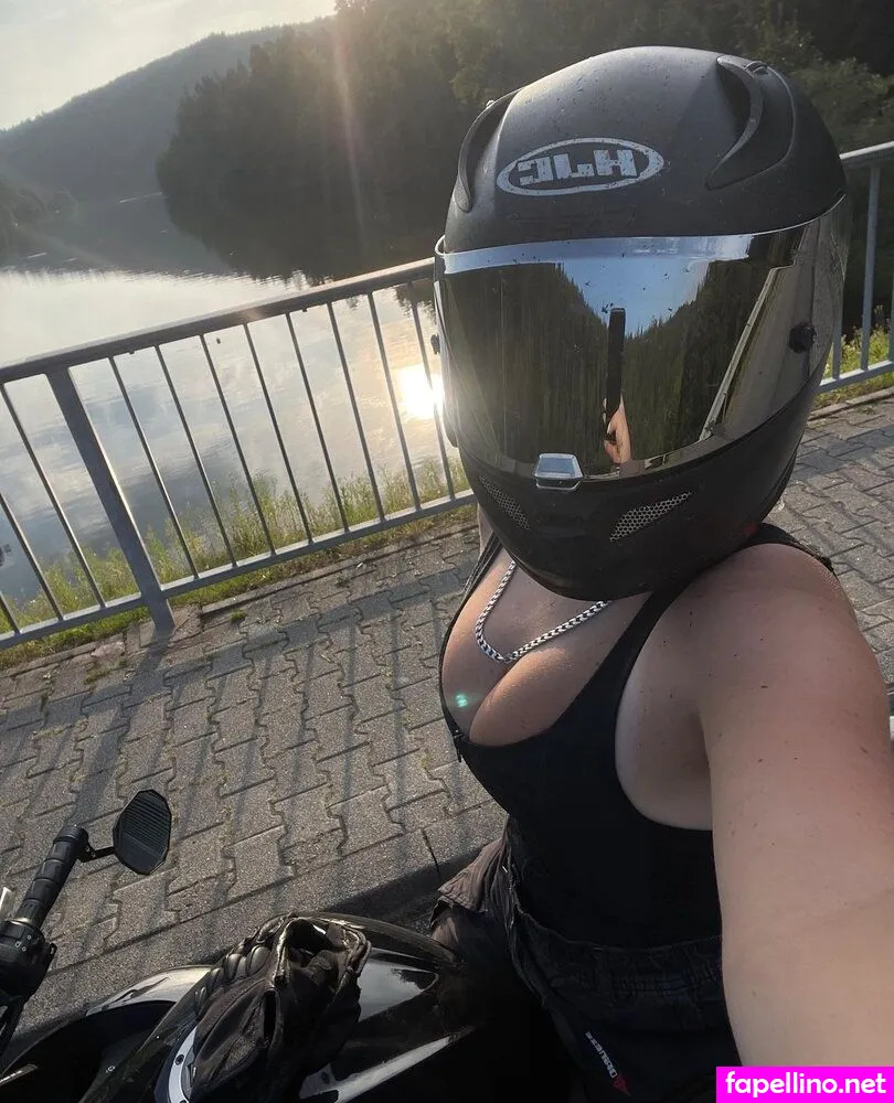 bruchpilotin_ Nude Leaked OnlyFans Photo #sIpadQ13H5