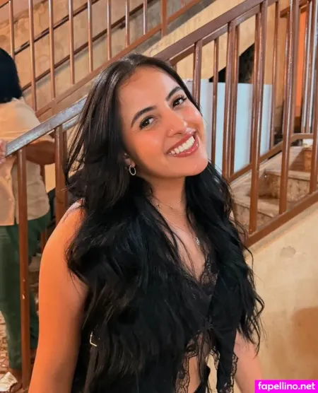 Bruna Agnes OnlyFans Thumbnail #q4lMm50liU