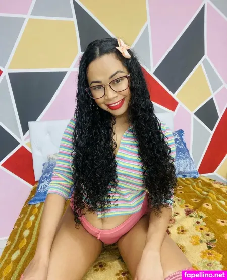 Brunechaudefree OnlyFans Thumbnail #hdOX1rqXVp