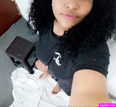 Brunette 44 OnlyFans Thumbnail #eoJFlDBL9Z