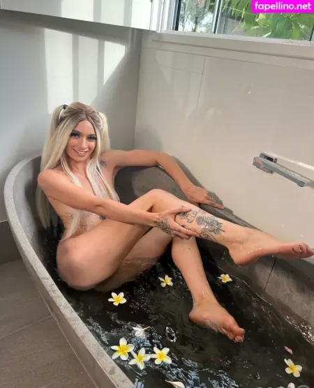 Brunette Bunny OnlyFans Thumbnail #VyHs5HAB3g