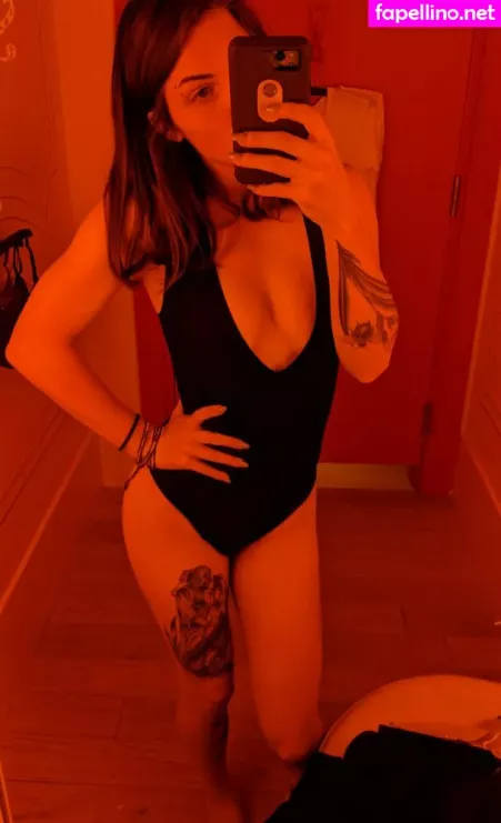 Brunettefivefootfour OnlyFans Thumbnail #RGSVg7n7uJ