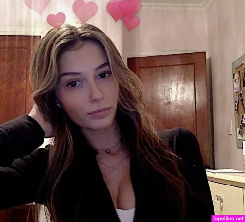 Brunettestrbucksaddct OnlyFans Thumbnail #4P2ZvHQW44