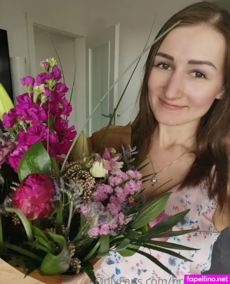 Brunnette3 OnlyFans Thumbnail #9Z13fuIRbs