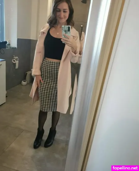 Brunnette3 OnlyFans Thumbnail #CQ9byLhZUN