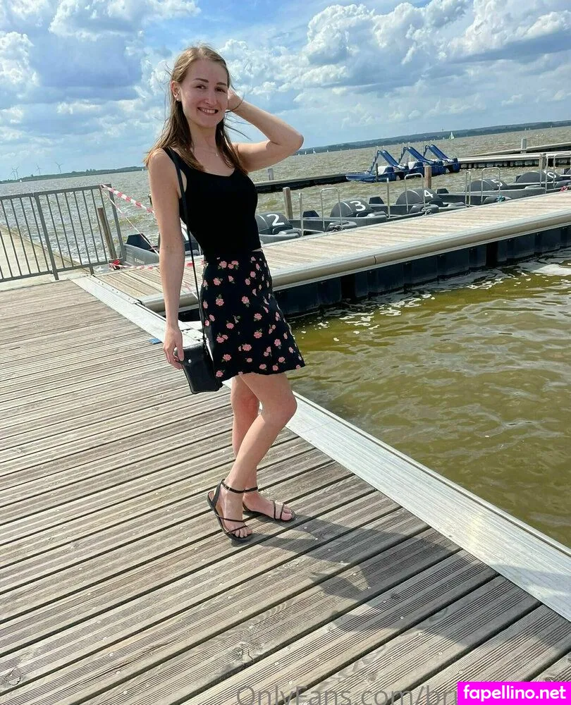 brunnette1106, brunnette3 Nude Leaked OnlyFans Photo #GeaT9hR9Gl