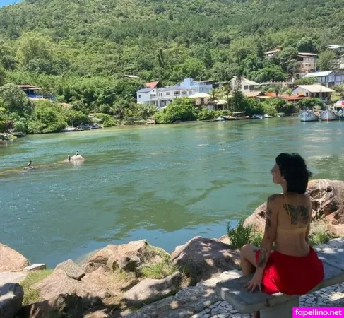 Bruxa Onilda OnlyFans Thumbnail #KqP69D3sPw