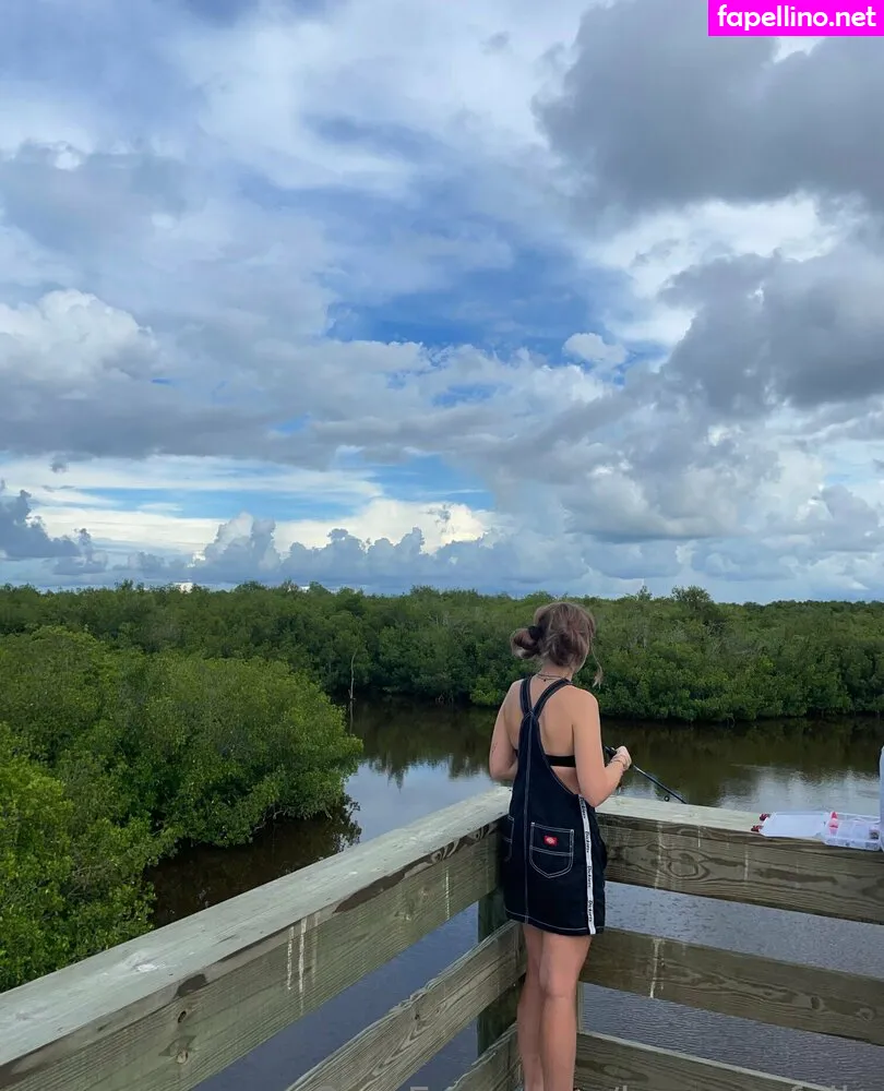 brycemegan, brycesgfelle, lillyellexo Nude Leaked OnlyFans Photo #1FwGUDK7Do