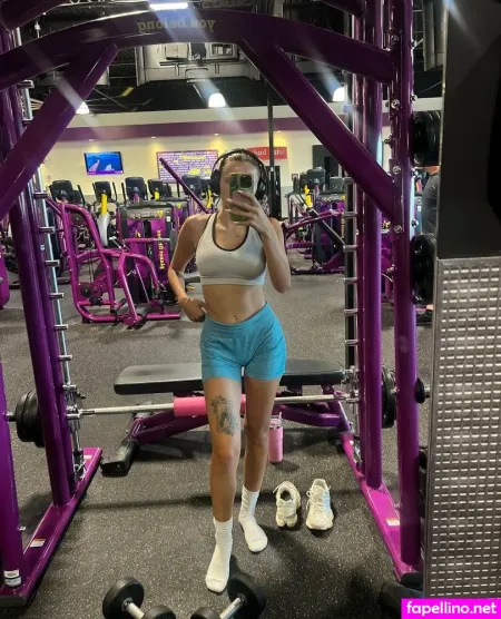 Bryleerose OnlyFans Thumbnail #leNurd7tc9