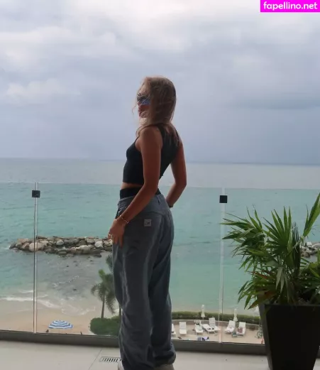 Brynn Rumfallo OnlyFans Thumbnail #g0iDFIFolr