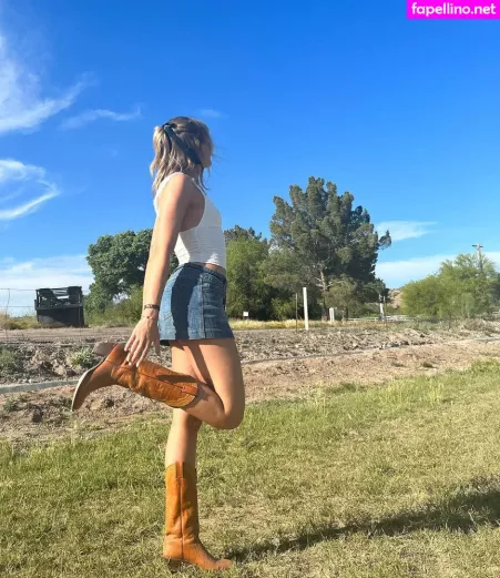 Brynn Rumfallo OnlyFans Thumbnail #oOrQ2b5hFG