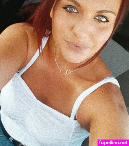 Bryony Nicholson OnlyFans Thumbnail #DixARr9CVN