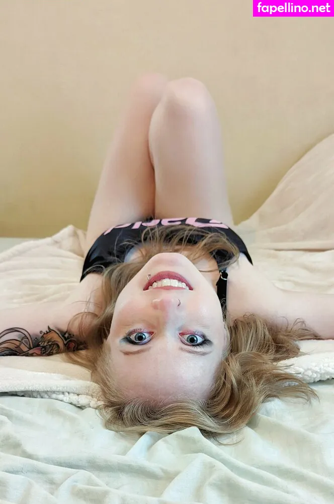 bsnowflake, bsnowflake_ Nude Leaked OnlyFans Photo #5dsai0SUbH