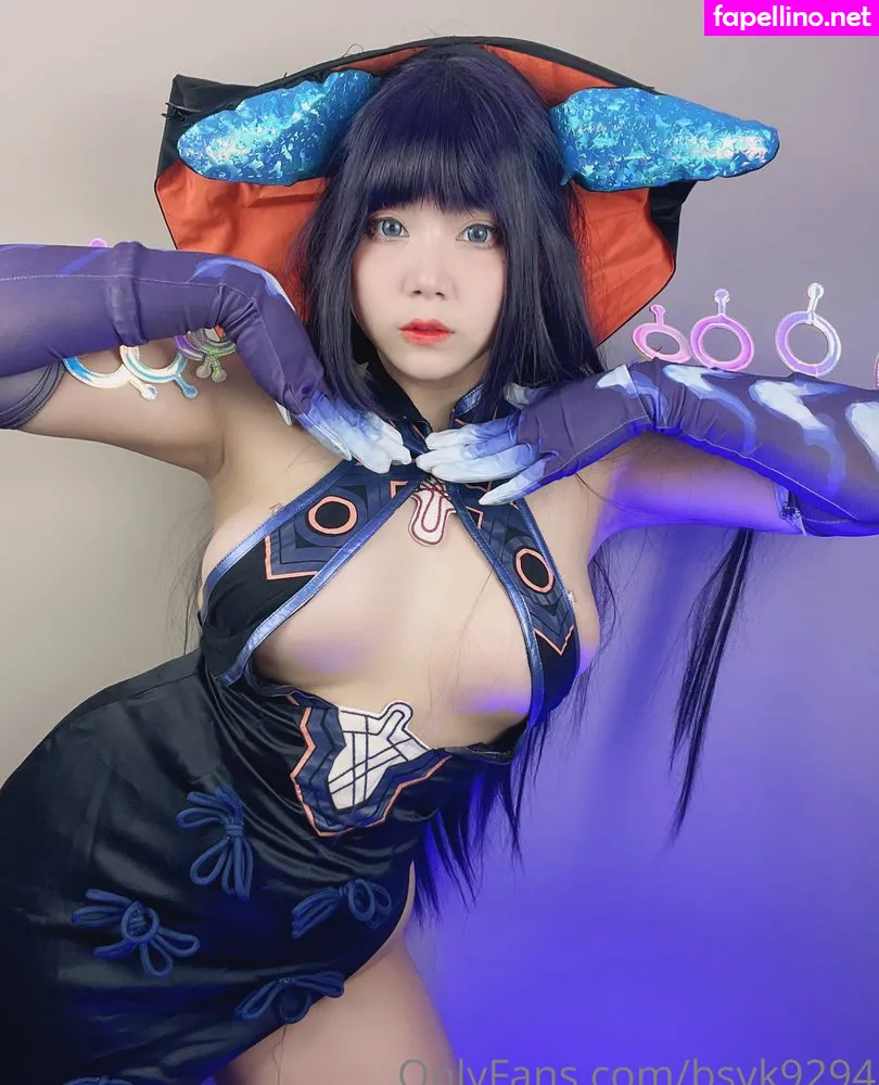 bsyk9294, smilebibison, yuzuju_ Nude Leaked OnlyFans Photo #HjwFIWu0F1