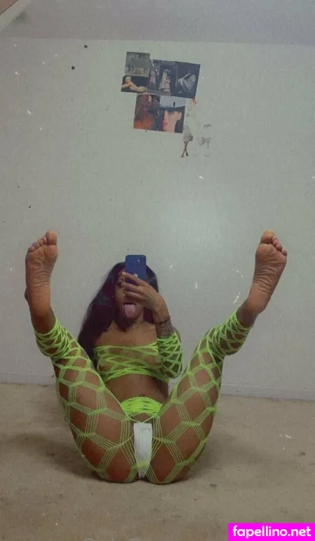 Bu5tatt OnlyFans Thumbnail #YgeB0VUraB