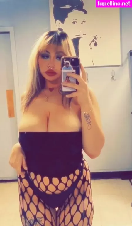 Bubble Bella OnlyFans Thumbnail #r8jv1E9XsP