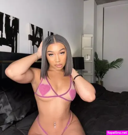 Bubble Booty OnlyFans Thumbnail #TsSR2uDu4G