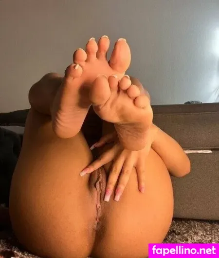 Bubble Booty OnlyFans Thumbnail #UyEYUtT26e