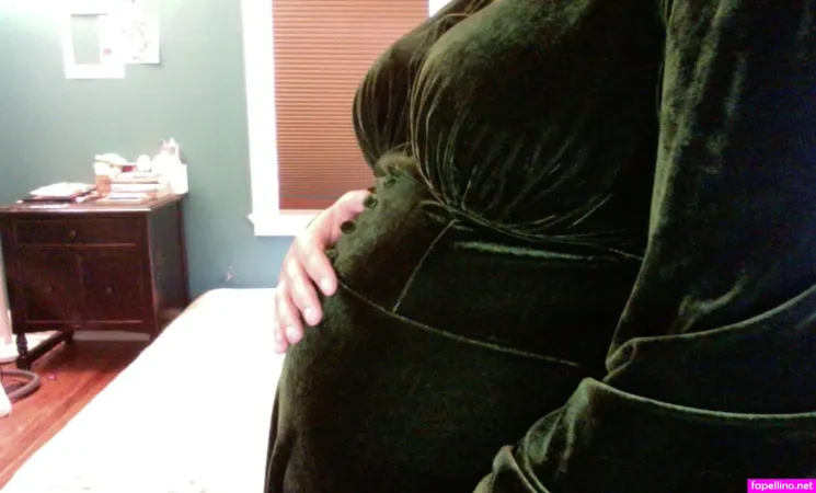 Bubblebellee OnlyFans Thumbnail #h5HCf0ZqOh