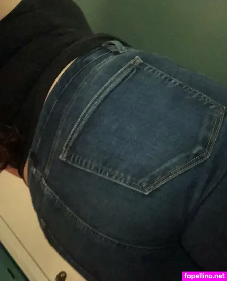 Bubblebellee OnlyFans Thumbnail #l1gqOODGuD