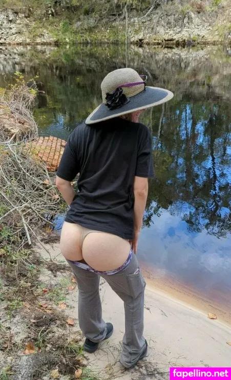 Bubblebutt698 OnlyFans Thumbnail #OuFzHlPFJY