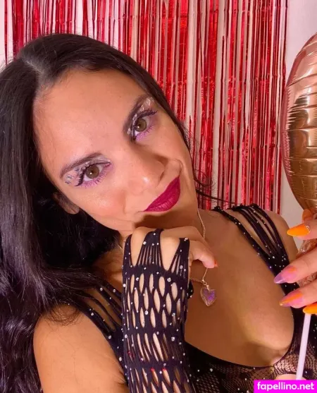 Bubbleonfire OnlyFans Thumbnail #3aumIhGbIX