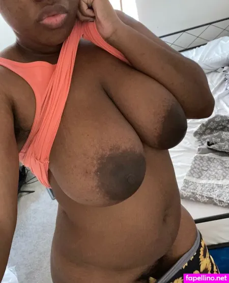 Bubbles 2696 OnlyFans Thumbnail #6Hv6ycoWxD