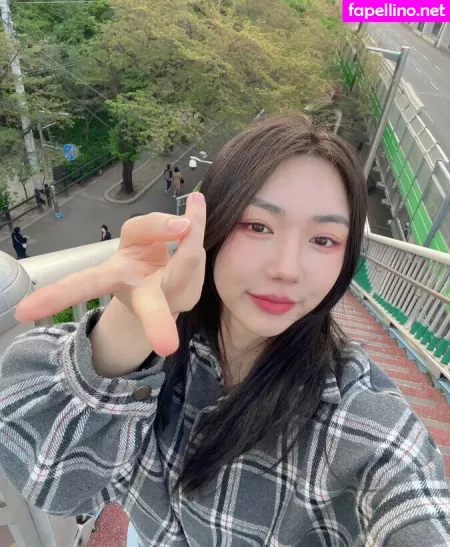 Bubbly Live OnlyFans Thumbnail #yzG7apzAJT