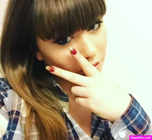 Bubblybeth OnlyFans Thumbnail #X12c6xR3u7