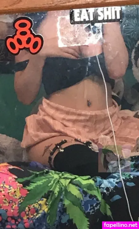 Bubim0mym1lk3rz OnlyFans Thumbnail #1CpvEqs1jE