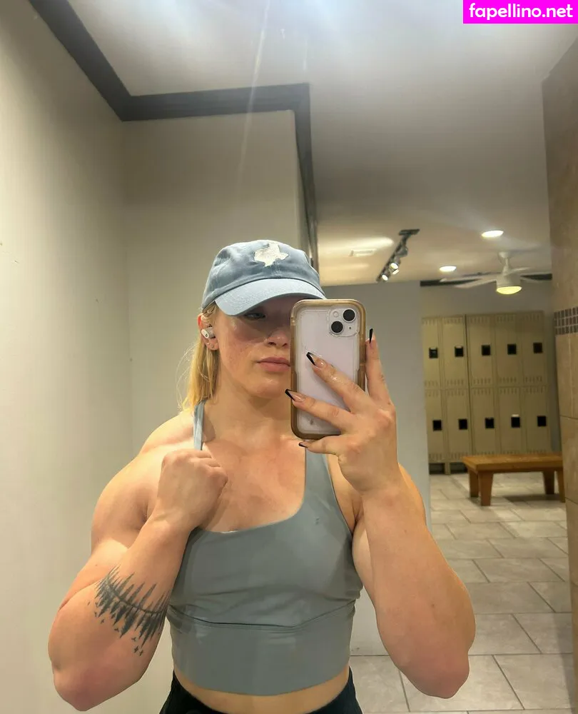 buff_blondie, sophieelifts Nude Leaked OnlyFans Photo #22Vckh3AsO