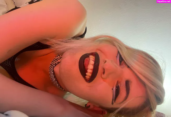 Bugsmaytrix OnlyFans Thumbnail #StDfY9Nlk2