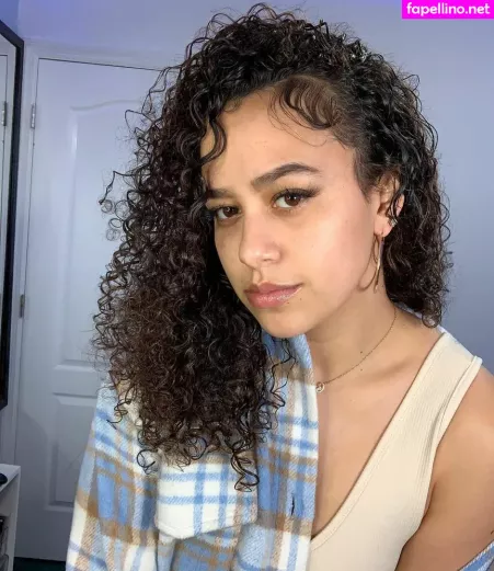 Bugzyy P OnlyFans Thumbnail #OYi5cKOxNm