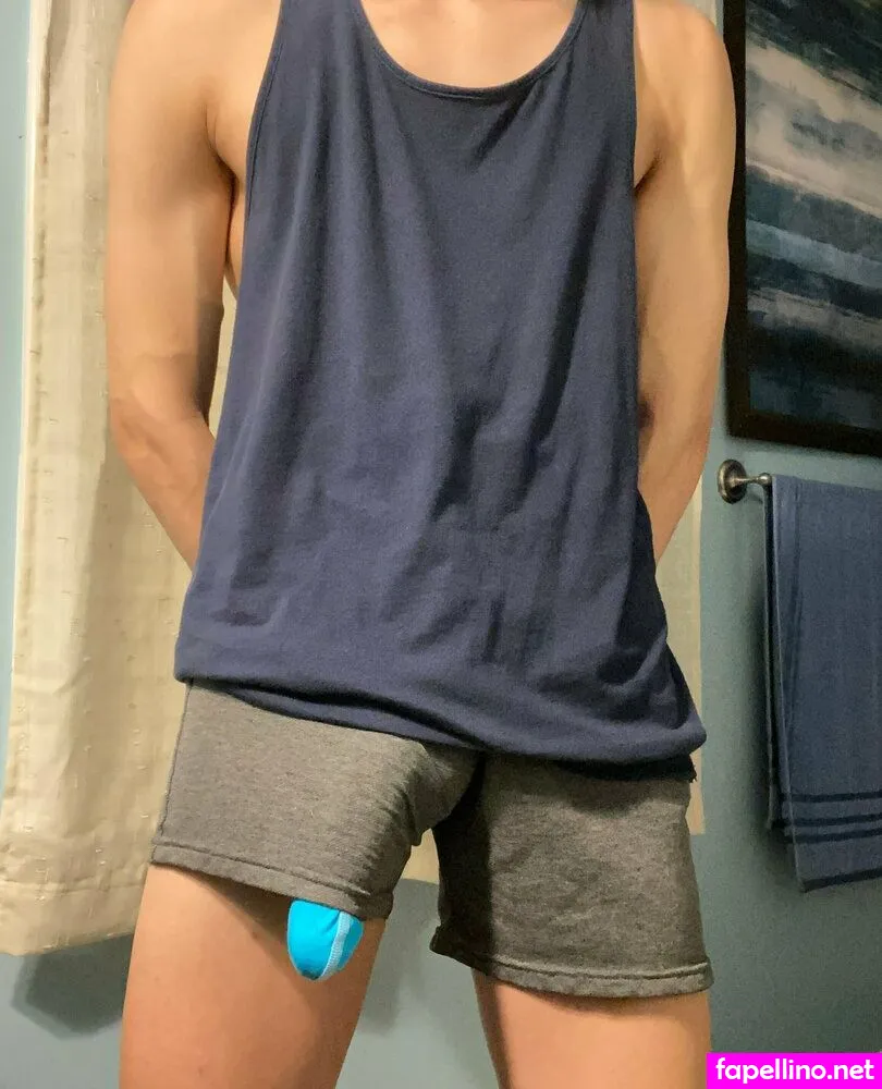 awkwardbulging, bulging_twunk Nude Leaked OnlyFans Photo #SMl2jHM3uo
