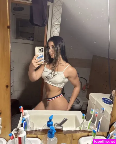 Bulkycriis OnlyFans Thumbnail #i1W9FX9NIp