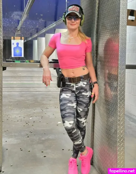 Bulletvalentina OnlyFans Thumbnail #40SqAijanf