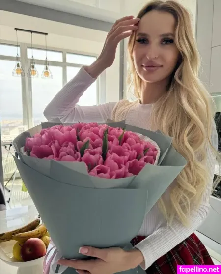 Bulochka Kat OnlyFans Thumbnail #AoIMjenKQh